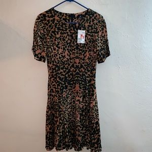 H&M leopard tee shirt dress size 4 - NWT